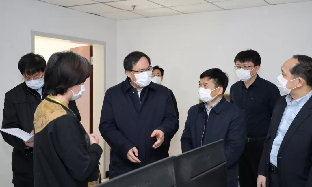 楊金成到七院、七一四所檢查指導疫情防控和復工復產(chǎn)工作