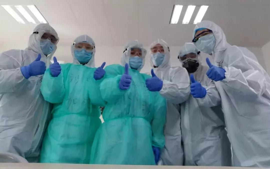 6位“戰(zhàn)士”，每天工作14小時